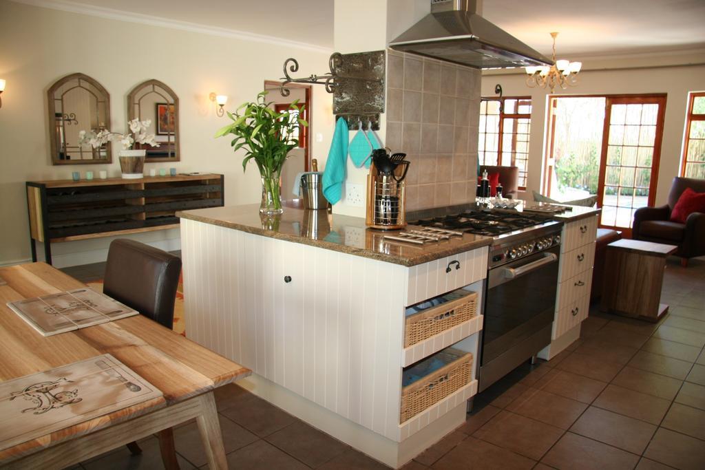 Cape Robin Cottage Franschhoek Oda fotoğraf